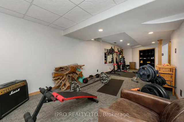 Additional image 39 of 14 Forestgrove Circ