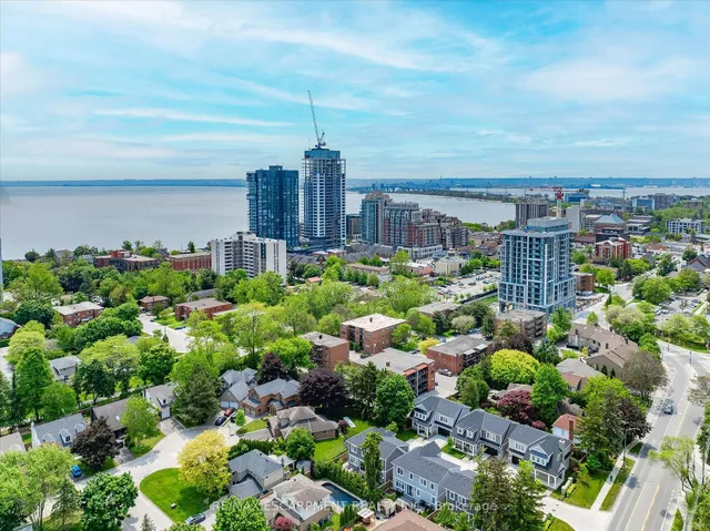 Additional image 47 of 462 Woodland Ave