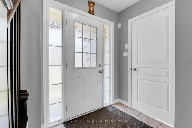 Additional image 6 of 2 England Terr