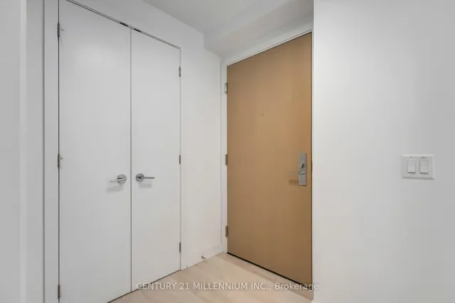 Additional image 17 of 357 King St Unit 905