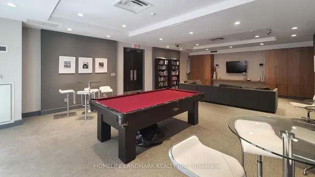 Additional image 45 of 23 Brant St Unit 712