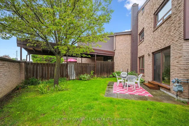 Additional image 34 of 28 Underhill Cres Unit 22