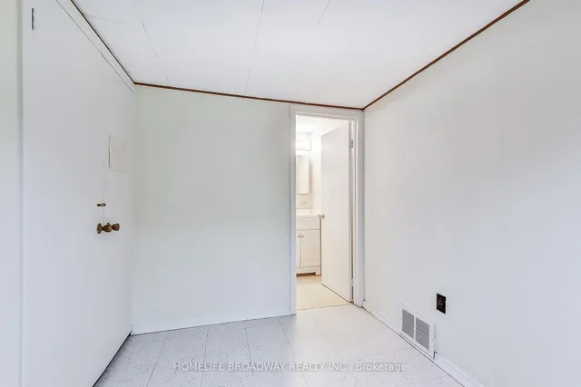 Additional image 28 of 45 Hurlingham Cres