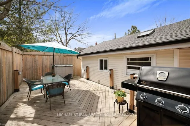 Additional image 14 of 39 Sterling St