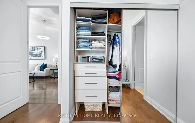 Additional image 16 of 50 Absolute Ave Unit 4902 LPH