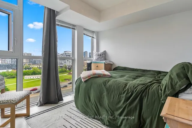 Additional image 11 of 35 Bastion St Unit 1817