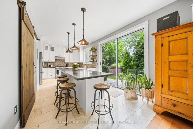 Additional image 12 of 2051 Oak Grove Pl