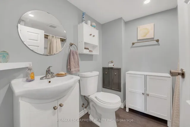 Additional image 26 of 130 York Rd