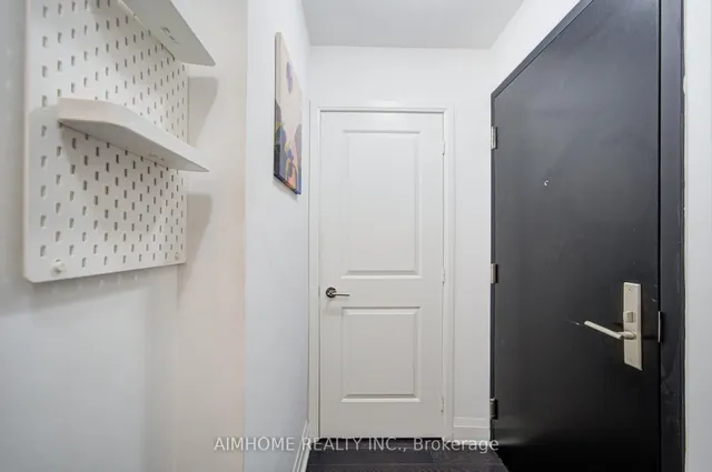 Additional image 6 of 1080 Bay St Unit 4704