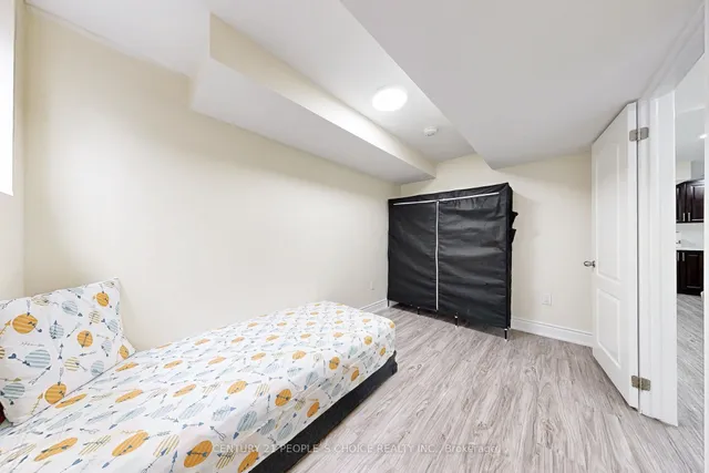 Additional image 42 of 7095 Village Walk