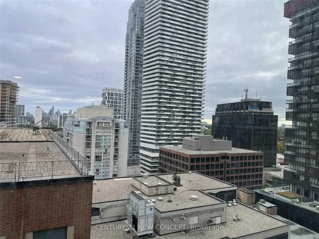 Additional image 29 of 39 roehampton Ave Unit 1204