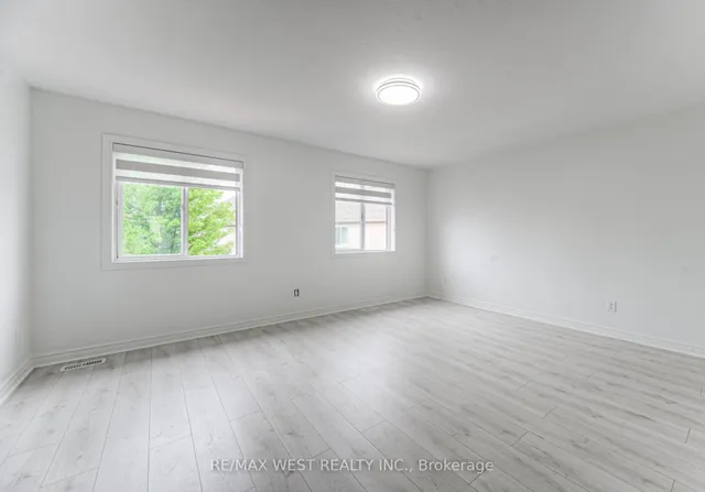 Additional image 26 of 57 Creek Ridge St