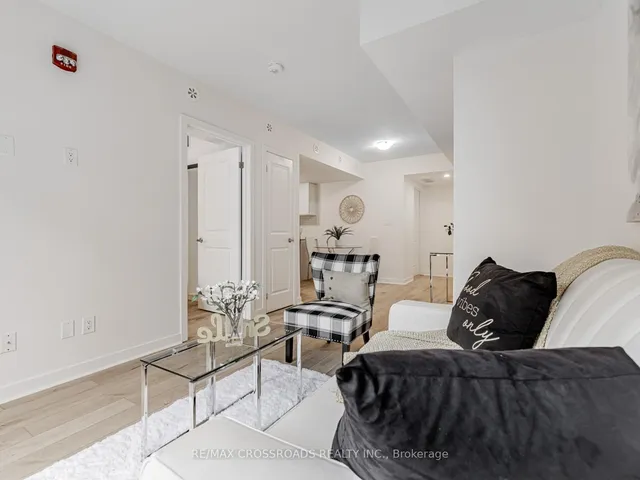 Additional image 15 of 12 Marquette Ave Unit 4