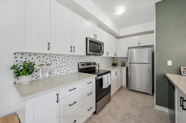 Additional image 16 of 371A WESTWOOD Dr