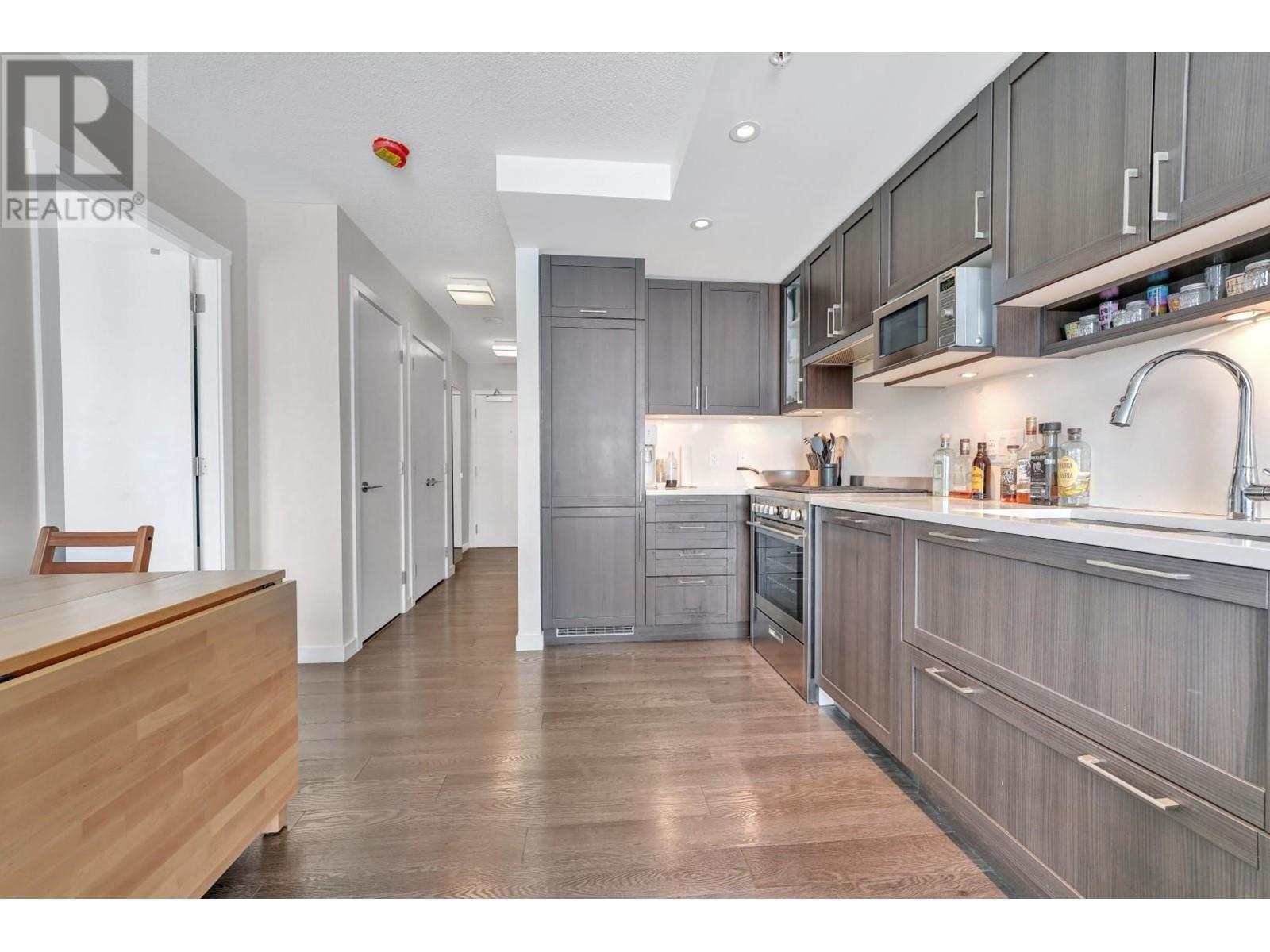 2603 5665 BOUNDARY ROAD|Vancouver, British Columbia V5R0E4