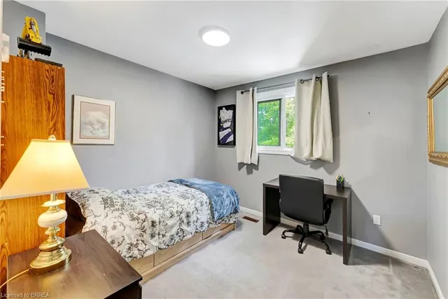 Additional image 23 of 307 Erindale Dr