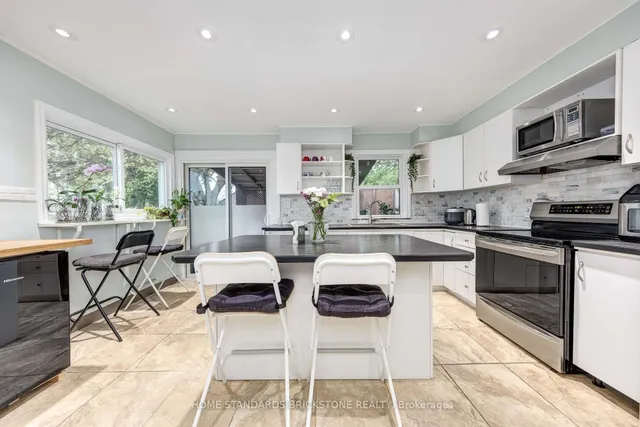 Additional image 9 of 140 Walter Ave