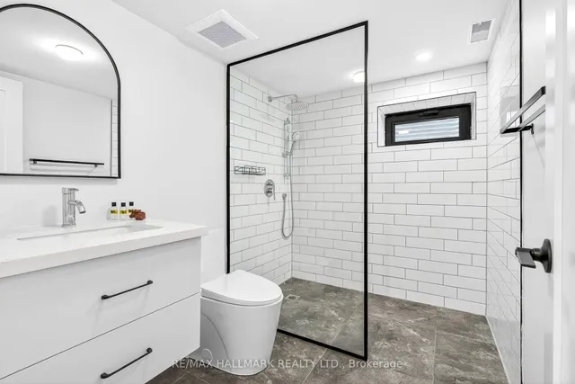 Additional image 33 of 225 Catalina Dr