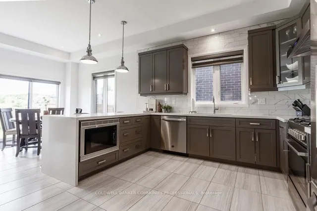 Additional image 7 of 102 Greenwich Ave