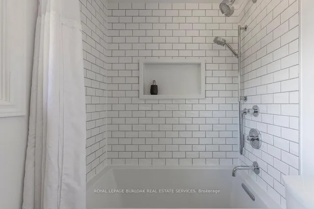 Additional image 22 of 27 Forestview Dr