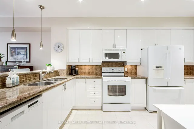 Additional image 13 of 300 Ravineview Way Unit 21