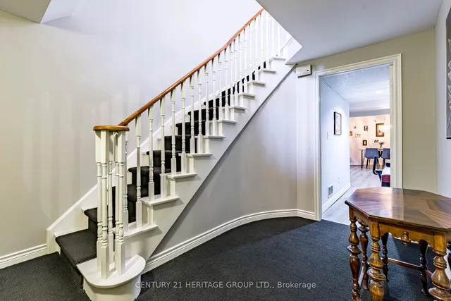 Additional image 24 of 2010 Parklane Cres
