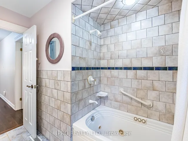 Additional image 32 of 1288 Lakeview Dr