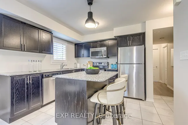 Additional image 16 of 2484 Post Rd Unit 28