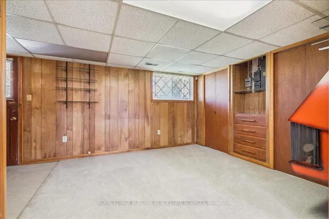 Additional image 18 of 1 Westview Cres