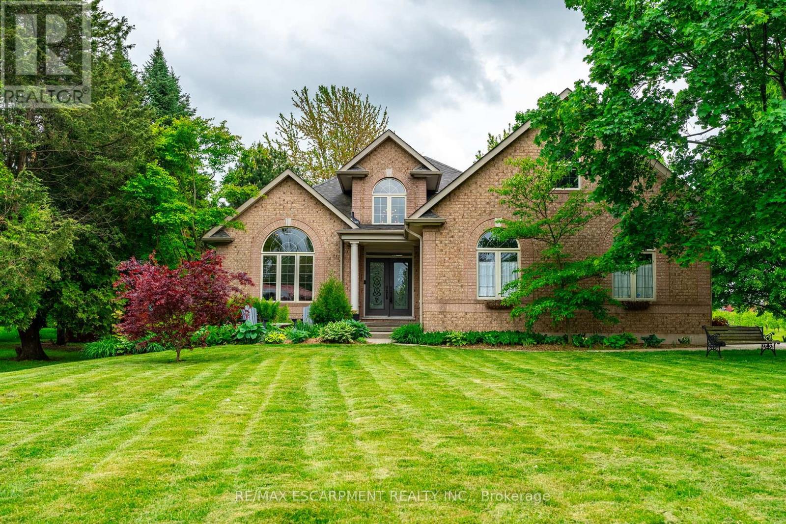 248 4TH CONCESSION ROAD W|Hamilton, Ontario L8B1J3