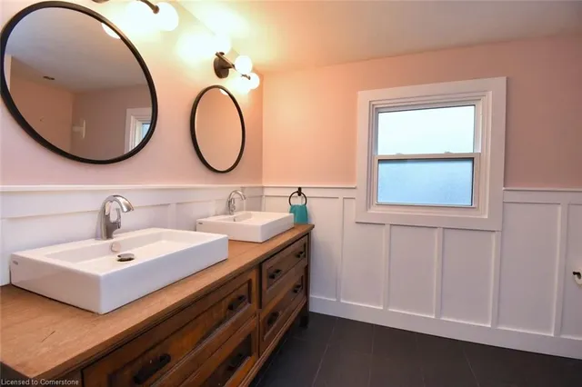 Additional image 18 of 248 Province St