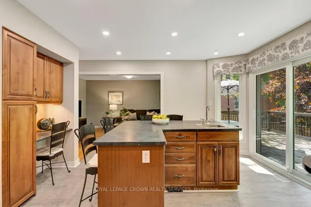 Additional image 12 of 10 Huntingwood Crt