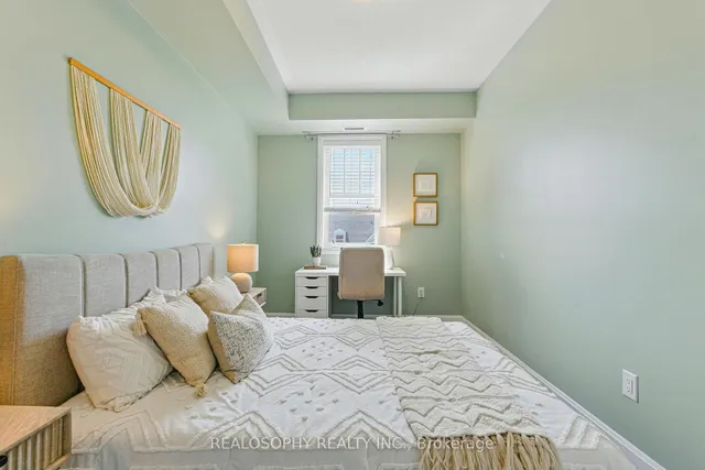 Additional image 32 of 2333 Sawgrass Dr Unit 304