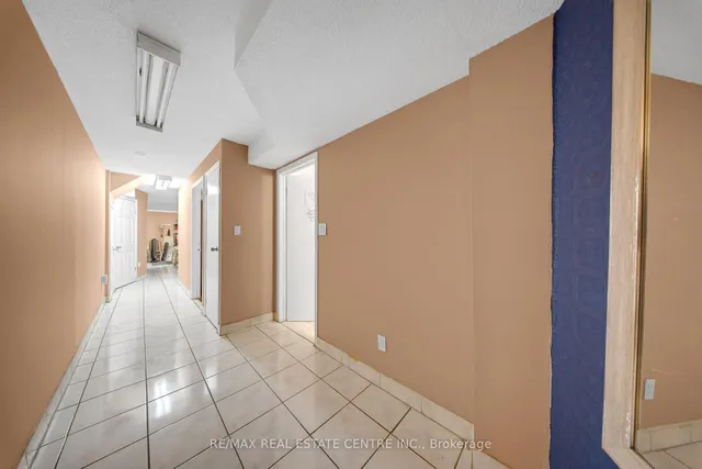 Additional image 40 of 30 Oaklea Blvd