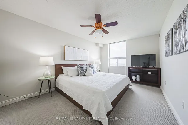 Additional image 16 of 2055 Upper Middle Rd Unit 1706