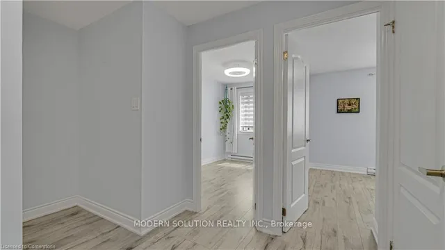 Additional image 24 of 1016 Falgarwood Dr Unit 42