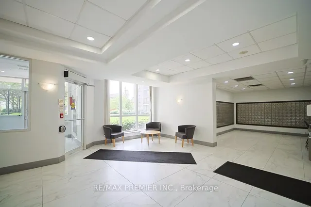 Additional image 23 of 650 Lawrence Ave Unit 639