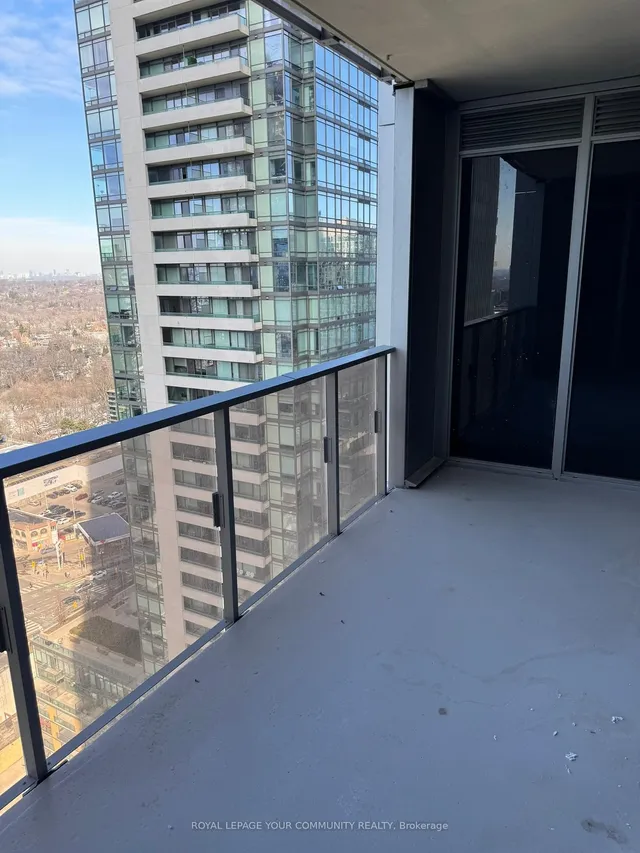 Additional image 21 of 11 Yorkville Ave Unit 2204