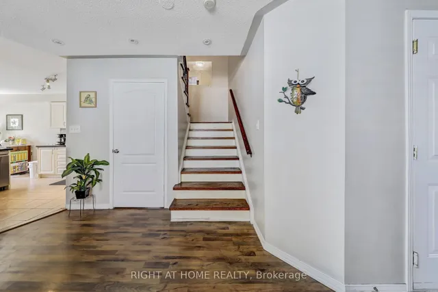 Additional image 17 of 28 Cedarvalley Blvd