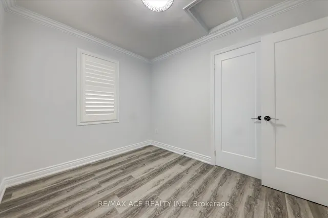 Additional image 29 of 27 Mountain Lion Tr