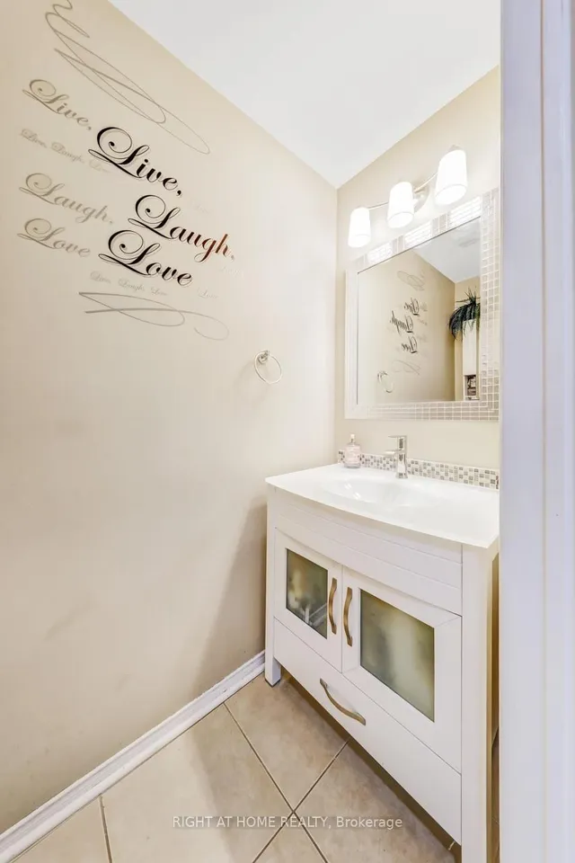 Additional image 15 of 30 Mayberry Crt