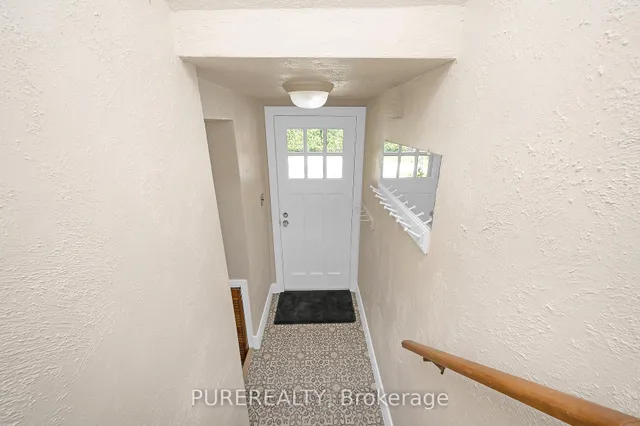 Additional image 25 of 2067 Maplewood Dr