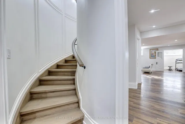 Additional image 37 of 7548 Sixth Line