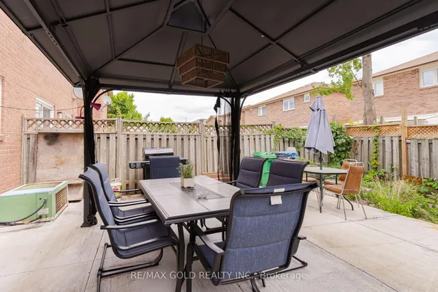 Additional image 22 of 46 Donna Dr