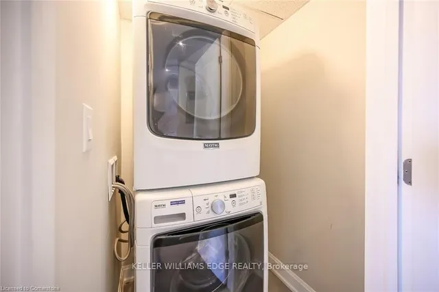 Additional image 26 of 2 King St Unit 208