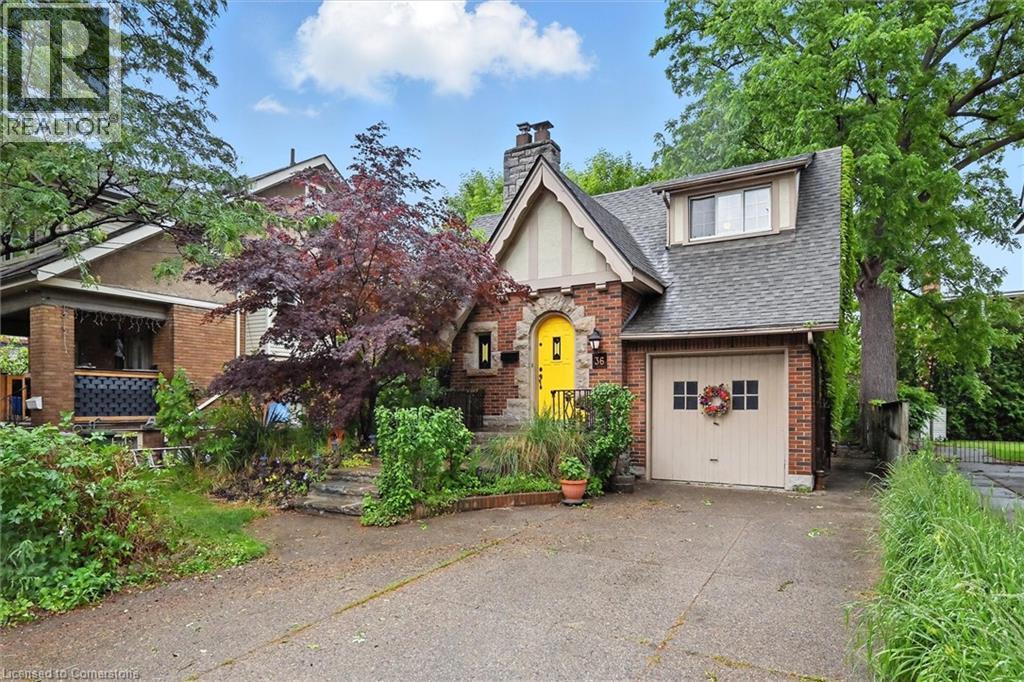 36 GROSVENOR Avenue S|Hamilton, Ontario L8M3K9