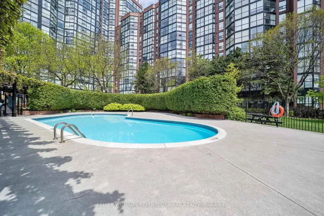 Additional image 42 of 725 King St Unit 1011