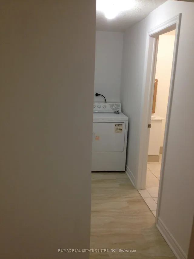Additional image 45 of 5246 Palomar Cres