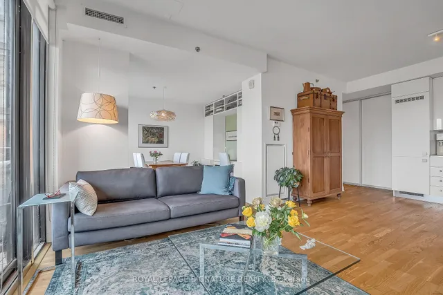 Additional image 11 of 8 Dovercourt Rd Unit 609