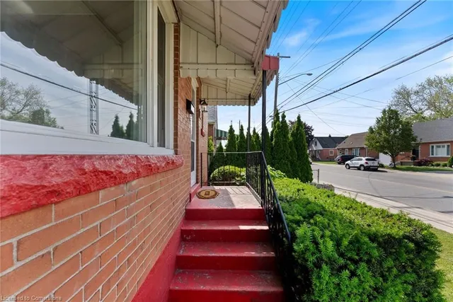 Additional image 41 of 623 Queensdale Ave